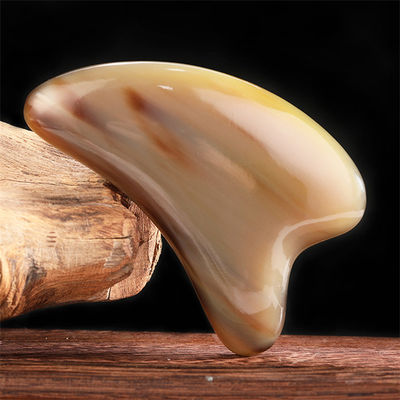 Facial Beauty Gua Sha Tool Bull Horn Scratching Board a forma di cuore per la cura della pelle del corpo e bastone di agopuntura