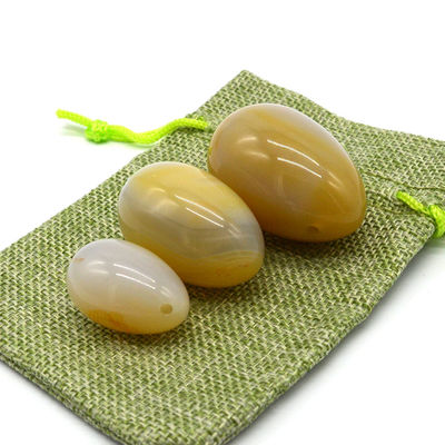 Gravatura di acata naturale di pietra uova vaginali perforate Esercizio vaginale uova di giada 45*30mm/40*25mm/30*20mm