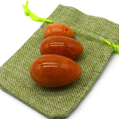 Uova in pietra preziosa scolpite per l'esercizio vaginale