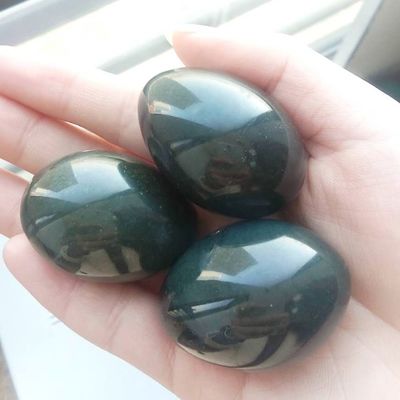Cristallo perle sciolte materiale verde Nefrite Giada Yoni Uova per la stretta e il rafforzamento vaginale