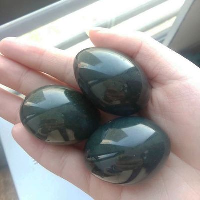 Cristallo perle sciolte materiale verde Nefrite Giada Yoni Uova per la stretta e il rafforzamento vaginale