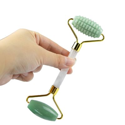 Logo personalizzato Verde Avventurino Faciale Jade Roller Gua Sha Strumenti Manico di cristallo Massaggiatore per Massaggio Faciale Occhio collo nel 2024
