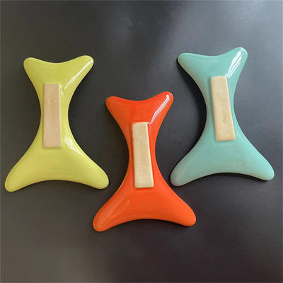 Disponibile un massaggiatore manuale in ceramica