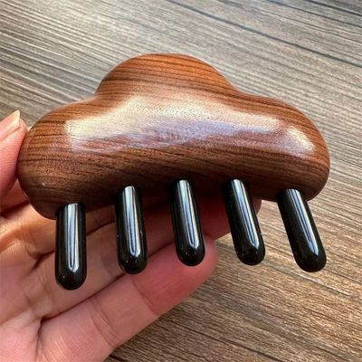 Massaggio corporeo e crescita dei capelli pettine da massaggio in legno di rosa per la testa Gua Sha 8.5*7.5*2.3cm