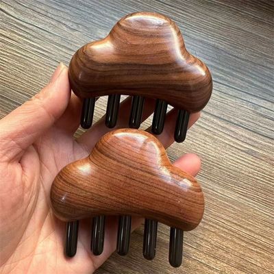 Massaggio corporeo e crescita dei capelli pettine da massaggio in legno di rosa per la testa Gua Sha 8.5*7.5*2.3cm
