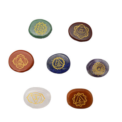 Intaglio intaglio lucidato pietra di tasca di palma Reiki bilanciamento cristallo di guarigione 7 chakra pietre set per amore tema