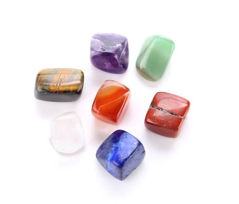 2023 Natural Crystal Healing Stone Engrave Chakra Sets con stile religioso India Feature regionale