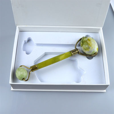 Disponibile il logo personalizzato 100% naturale Xiuyan Giada Faccia Guasha Roller Giada Verde Facciale Gua Sha Massaggiatore Stone Skin Care