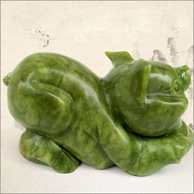 Giada auspiciosa Feng Shui maiale scultura naturale maiale statue animali per l'armonia e l'equilibrio