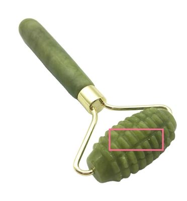 Verde naturale Spiked Gemstone Giada Guasha Roller per massaggio facciale Personalized Beauty Personalized Massage Packaging