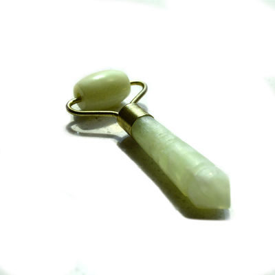 Silver Mini Jade Stone Facial Roller per occhi e viso Massaggio anti-invecchiamento Massaggio naturale verde Jade Roller Facial Massager 110 * 55mm