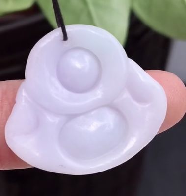 Verde Portabile Birmania naturale viola intagliata giada giada ridendo Budda pendente per donne e bambini colore naturale