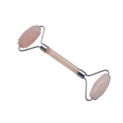Roller di massaggio del viso portatile in quarzo rosa Gua Sha Lo strumento per la cura della pelle per gli amanti delle pietre naturali