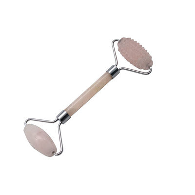 Roller di massaggio del viso portatile in quarzo rosa Gua Sha Lo strumento per la cura della pelle per gli amanti delle pietre naturali