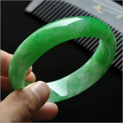Personalizzazione di pietre di cristallo Ice Emerald Green Jade Bracelet OEM ODM accettato