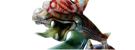 Giada Pixiu Dragone Animal Sculpture Scultura intagliata verde fatta a mano per la forma personalizzata Regalo per la casa Festival Office Decorazione