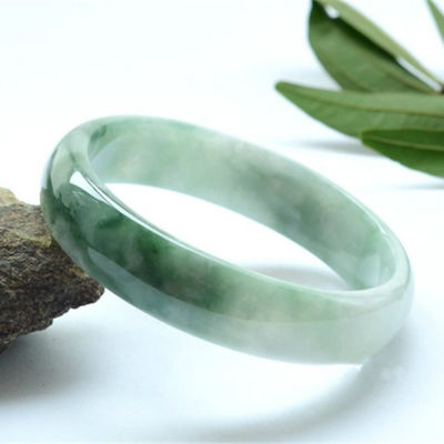 Grado A giada giada braccialetti giada naturale per la domanda B2B