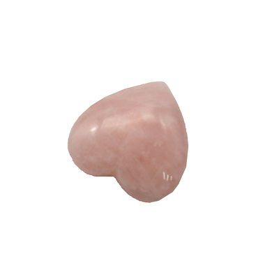Tecniche in pietra a forma di cuore in quarzo rosa intagliato