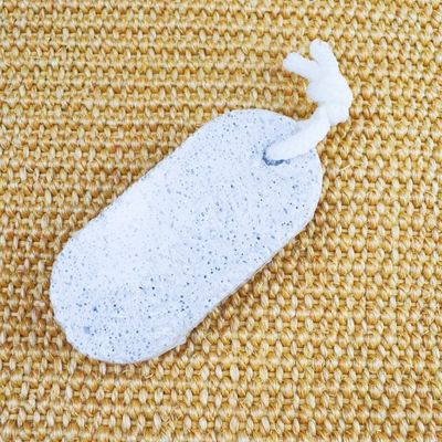 Attrezzature per la pulizia del corpo Set bagno in legno naturale a forma di amore per l'esperienza di spa