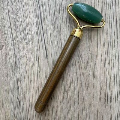 Aventurine verde giada faccia Roller cura della pelle facciale giada strumento di massaggio con maniglia di legno per il logo personalizzato disponibile