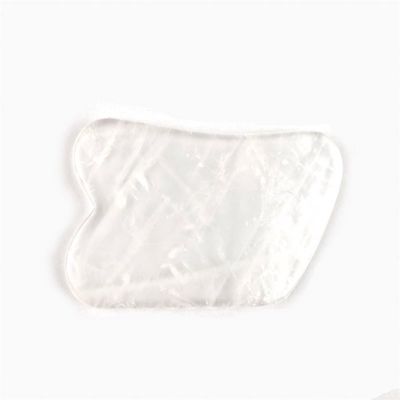 Strumento di massaggio facciale Quarzo chiaro strumento di raschiatura Gua Sha per SPA e trattamento di agopuntura