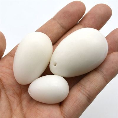 Corpo 45*30mm Uova Yoni di Giada Bianca Set di Stringimento dei Muscoli Vaginali e Pietre di Guarigione per Esercizio di Kegel