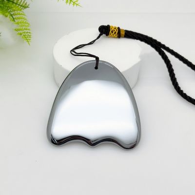 Disponibile il logo personalizzatod Terahertz Gua Sha Massaggio Strumento di raschiatura per Body Spa Bellezza facciale a forma di coda di pesce