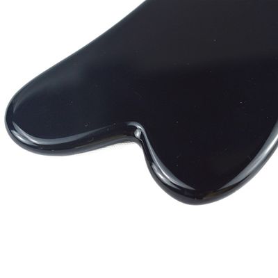 Forma di cuore Ossigeno nero Guasha 100% Giardino di giada naturale Gua Sha Strumento di massaggio di raschiatura Logo personalizzato per la personalizzazione