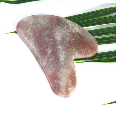 2024 Naturale Fragola Cristallo Giada Gua Sha Forma Cuore Faccia Raschiatura Massaggio Guasha Tavola per Massaggio Area Corpo Intero
