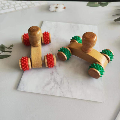 Attrezzature per massaggi del corpo 2024 Arrivi Naturale Eco-Friendly Artigianato artigianale in legno Gua Sha Massager Roller per massaggi