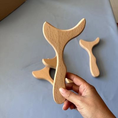 2023 OEM Beech Wood Therapy Massage Tools Set Massaggiatore per schiena in legno con logo personalizzato disponibile