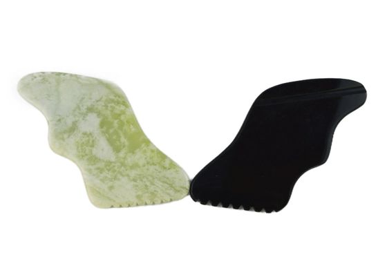 Popular Heart Shape Nephrite Jade Gua Sha Massaggio Strumento per Massaggiatore Corpo e Volto