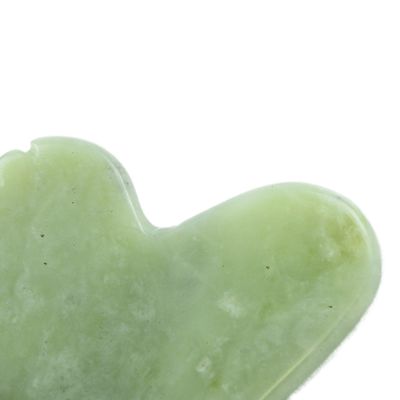 Prova i benefici del massaggio a tutto il corpo con lo strumento naturale per raschiare le pietre e il marchio Xiuyan Jade Green Guasha