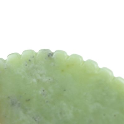 Prova i benefici del massaggio a tutto il corpo con lo strumento naturale per raschiare le pietre e il marchio Xiuyan Jade Green Guasha