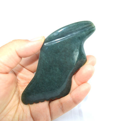 Forma verde scuro fulmine naturale Nefrite Hetian Giada Gua Sha Massaggio Strumento per Custom Logo Self Skin Health Care Spa