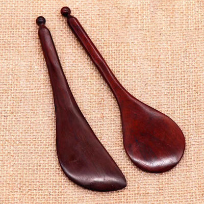 Red Rosewood Gua Sha Pen Logo personalizzato disponibile per la terapia della salute del corpo e il massaggio con bastone di agopuntura