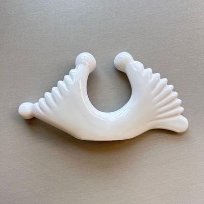 Disponibile il logo personalizzato strumento di Guasha in ceramica per il best seller Guasha massaggio facciale ritiro delle mani sollievo dopo l'esercizio
