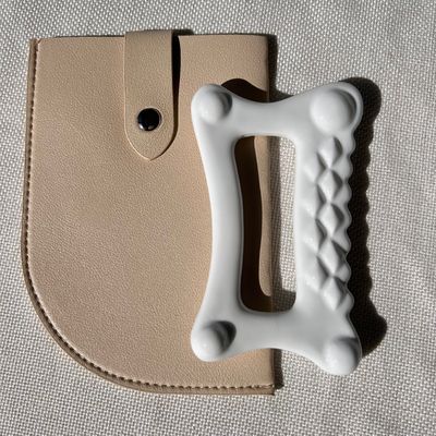 Massaggio del corpo Essential Ceramic Gua Sha Board per rilassare il viso, il collo, la schiena e i muscoli di tutto il corpo