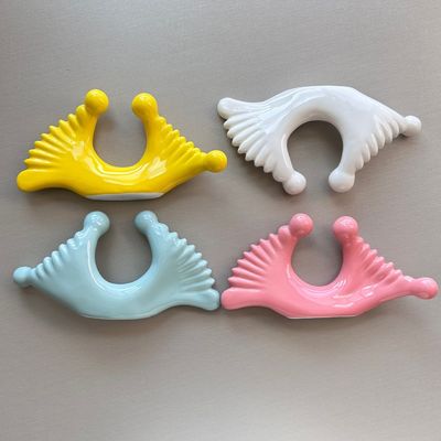 Disponibile il logo personalizzato in stile doppio massaggio della testa attrezzo ceramico Gua Sha per il corpo collo faccia cura della pelle Facial Spa