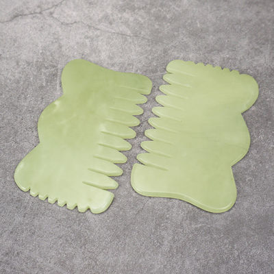 Natural Xiuyan Jade Gua Sha Acupoint Massaggio pettine per capelli per il rilassamento della testa Guasha pettine