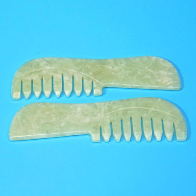 Fornitura Green Scraping Giada Gua Sha Pietra Massaggio Capelli Facciali Guasha Comb Strumenti Xiuyu Comb con Logo personalizzato Disponibiled