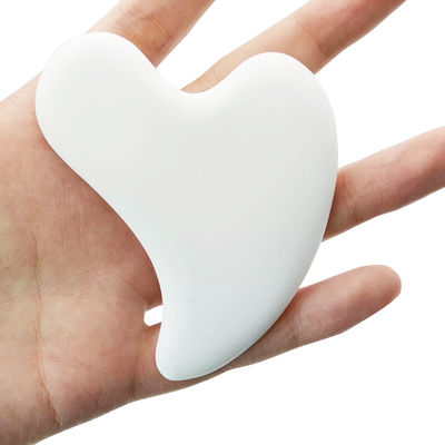 La tavola ceramica Gua Sha è la soluzione perfetta per rilassare i muscoli e ridurre il dolore