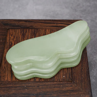 Stringimento della pelle Rimozione delle rughe Naturale Xiuyan Giada Gua Sha Scraping Massaggio Tavola Custom Logo 2024 Miglior Prodotto