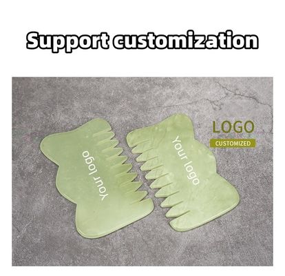 Disponibile in forma di M Giada Gua Sha Pietra Massaggiatore per capelli cura della salute e massaggio del cuoio capelluto nei saloni di bellezza