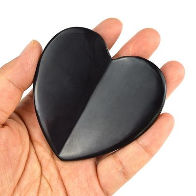 2024 Forma di cuore Pietra Bian nera naturale Gua Sha Strumento di massaggio per il massaggio muscolare per il drenaggio linfatico