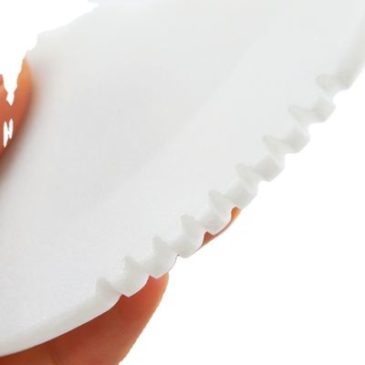 Disponibile il logo personalizzato di White Jade Gua Sha Stone Facial Massager per il trattamento anti-invecchiamento