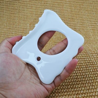 Strumento di massaggio per il sollevamento della faccia in V e il drenaggio linfatico in ceramica di qualità professionale
