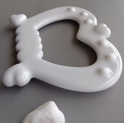 Scopri i vantaggi del logo personalizzato in ceramica Gua Sha Stone per il massaggio muscolare