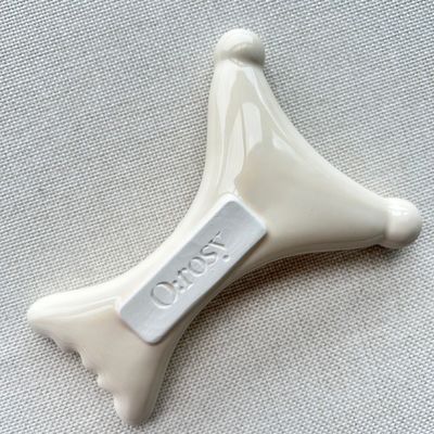 Disponibile il logo personalizzato Massaggiatore per muscoli del corpo attrezzo di massaggio ceramico Gua Sha per la cura della propria pelle