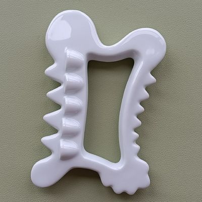 Strumenti di massaggio per logo personalizzati Strumento di raschiatura in ceramica di Gua Sha per rilassare corpo e viso